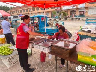 潍坊高密农商银行：金融活水润集市 便民服务暖人心