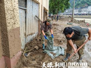 民兵女排长林沙沙：抗洪一线勇挑重担