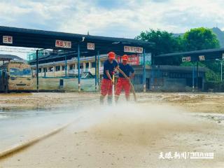 降雨天气过程已结束，榕江抢险救援工作转入排涝清淤阶段