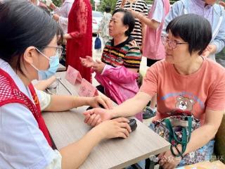 免费学、免费测！威海老人直呼“赚翻了”
