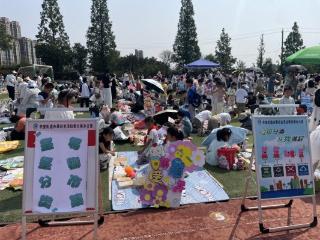 青岛西海岸新区辛安街道打造“易物市集”，绘就环保新图景