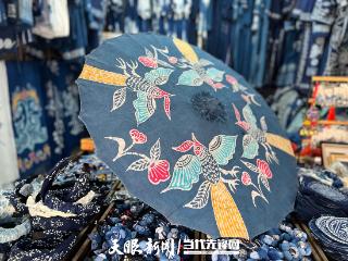 凯里绣里淘集市：民族文化产品“燃爆”今夏