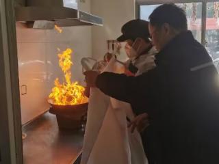 休宁县烟草专卖局多措并举抓实夏季安全生产工作