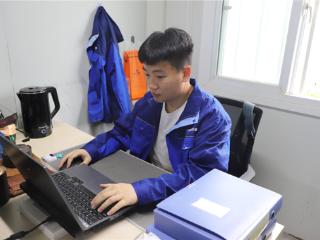 驻青央企项目故事|安全线上的交响曲