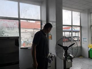 莒南县板泉镇中心幼儿园开展食堂现场办公活动