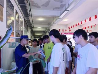 浮梁县消防救援大队前往辖区学校开展消防安全知识宣传活动