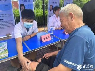 健康送到家 | 烟台毓璜顶医院紧密型城市医疗集团服务队走进福新街道开展义诊活动