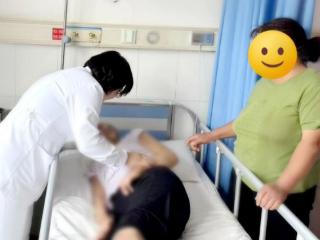 全力“击退”20年顽固性湿疹，淄博这家医院治病更治“心”