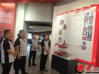无棣县丰达集团美洁环卫党支部赴渤海革命老区纪念园开展党建活动
