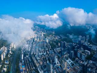 上半年深圳二手房成交量同比增长三成，热门新盘入市带动片区活跃度提升