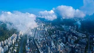 上半年深圳二手房成交量同比增长三成，热门新盘入市带动片区活跃度提升