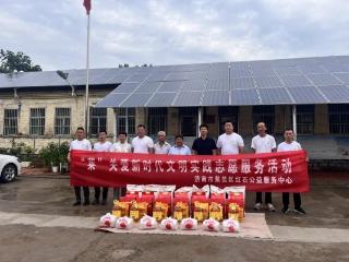 济南市莱芜区张家洼街道青杨行村：情暖银发映初心 走访慰问传党情