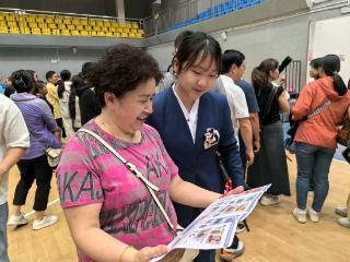 贵州银行丹寨支行：禁毒长城人人筑，假币陷阱大家防