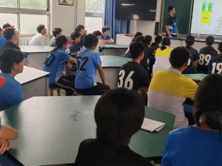 山东省淄博市第十中学初中部棒垒球队开启暑期集训