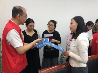 济南市市场监管局食药检测中心开展“夏季饮食促养生，安全用药护平安”活动