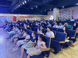 烟台莱山区“美育大讲堂”暨传统打击乐演奏交流音乐会高燃开演