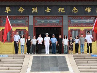 缅怀先烈忆初心 情暖关怀老党员 青岛市即墨区通济街道城西一社区开展“七一”主题活动