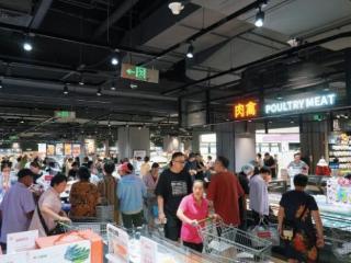 永辉超市苏州吴江吾悦广场店焕新开业
