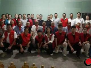 郓城县金太阳志愿者协会开展“‘七一’暖心行动 关爱退役老兵”志愿服务活动