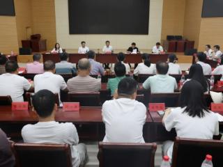 玉山县高中教育教学座谈会召开