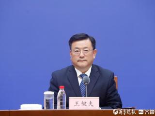 山东：培育齐鲁文化大模型等在内的首版次高端软件1659个