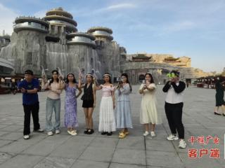“武当一梦”国潮电竞派对启幕：沉浸式武侠秘境融合电竞对决，激战未来战场！