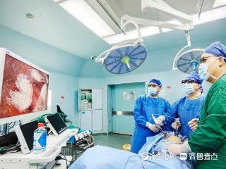 滕州市中心人民医院完成免阻断肾血管腹腔镜肾部分切除术