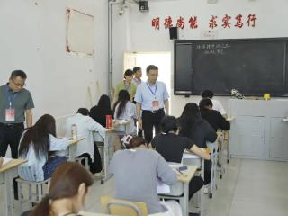 山东服装职业学院领导深入期末考试现场巡考