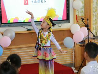 三年成长“大闯关” 萌娃毕业上演达人秀