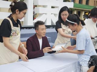 新民大街开街｜康辉长春“咬文嚼字”
