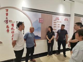 南苑街道人大代表联动法官筑牢诉源治理“第一道防线”