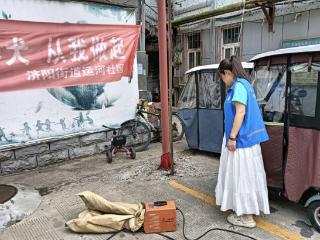 “冬病夏治”护供暖，济阳街道运河社区运河西区巡检管道除隐患