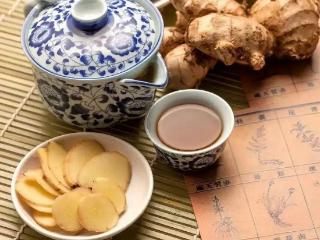 泰安市第一人民医院中药催乳与发汗疗法，助力产后妈妈轻松恢复健康