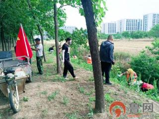 胶州市胶东街道开展“党建红”引领“环境美”主题党日活动