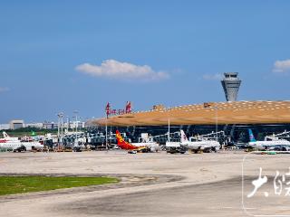 合肥机场首单国内转国际“空空中转”成功落地