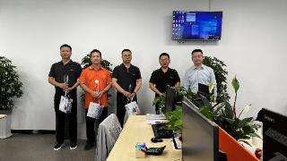 平安产险驻马店中心支公司召开理赔运营中心优秀员工表彰大会