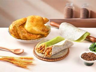 窑鸡王玩转“窑鸡+”，卷饼新吃法引爆健康美味风潮！