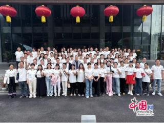 湖南湘西：直播经济赋能乡村振兴的“古丈实践”