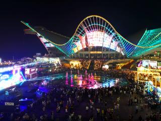 凤凰之声大剧院场景焕新，“艺术+生活”点亮夏日氛围
