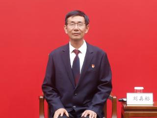 山东省道德模范刘真标：创办快乐成长营，给留守儿童温暖的“家”