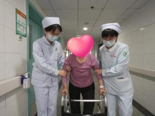 走进宁阳县第一人民医院骨科病区 感悟倾听魅力 了解暖心故事