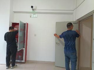 泰山区徐家楼街道小白峪村裕隆庄园新区老年公寓开展消防检查与维保工作