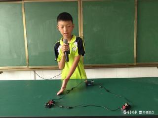 广平镇麻庄小学举办科学实验比赛活动