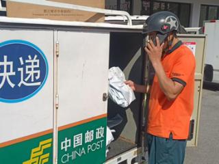 高温“烤”验下的“邮”路守护者