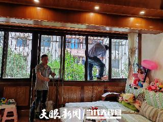 遵义市汇川区上海路街道乌江社区将“为居民免费设置安全逃生窗”列为十件民生实事