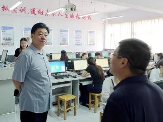 临沂职业学院多维联动构筑清凉考场