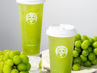 鲜果颗颗手剥 茶百道青提茉莉8天卖出超210万杯