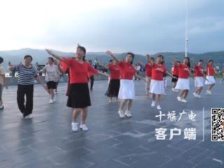 十堰市郧阳区龙韵村：“五场共兴”绘新篇