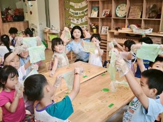 山东科技职业学院学子“三下乡”：非遗新绣,赋能乡村振兴