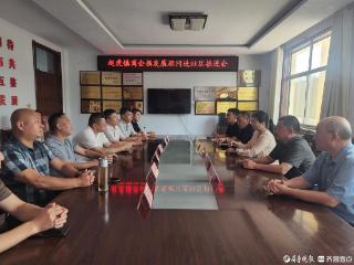 德州天衢新区赵虎镇商会携村级“发展顾问”进社区